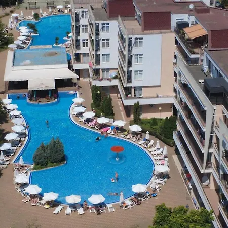 In Big Kamelia Complex Sunny * 阳光海滩