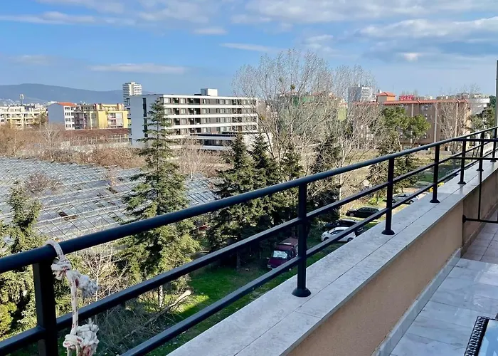 Διαμέρισμα In Big Kamelia Complex Sunny Σάνι Μπιτς